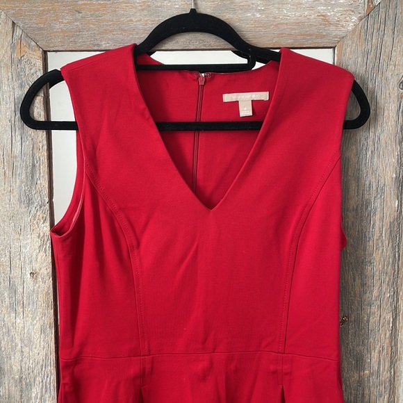 Banana Republic size 8 red sleeveless dress - Picture 3 of 5
